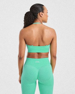 Adapt Seamless Sports Bra - Spring Mint: The Ultimate Medium-Support Activewear Solution